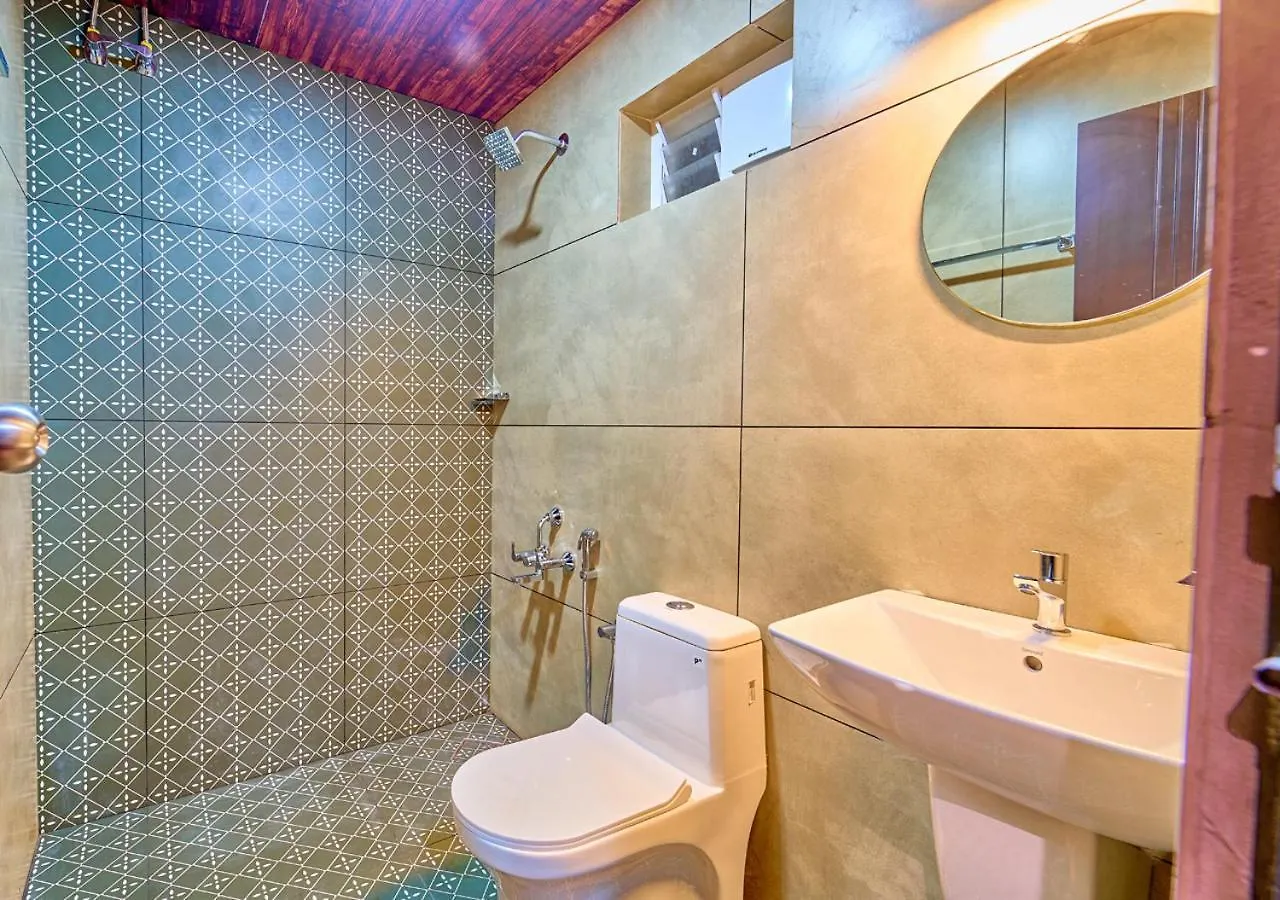 Pine Malhar Pool Stay By Voye Homes Attappādi