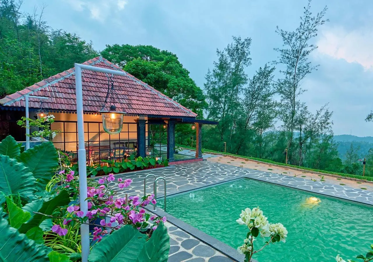 Pine Malhar Pool Stay By Voye Homes Attappādi