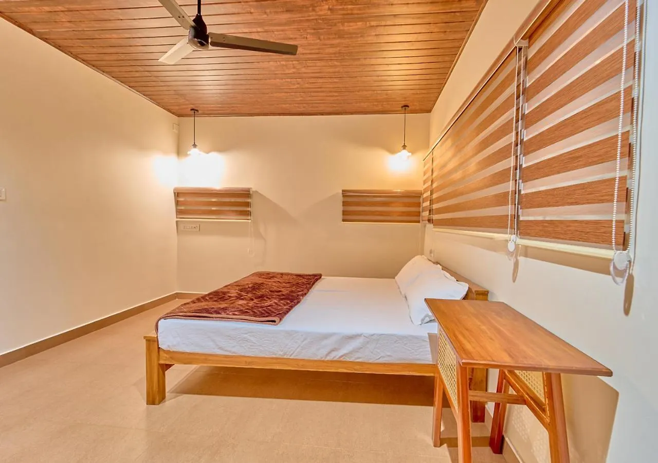 Pine Malhar Pool Stay By Voye Homes Attappādi リゾート
